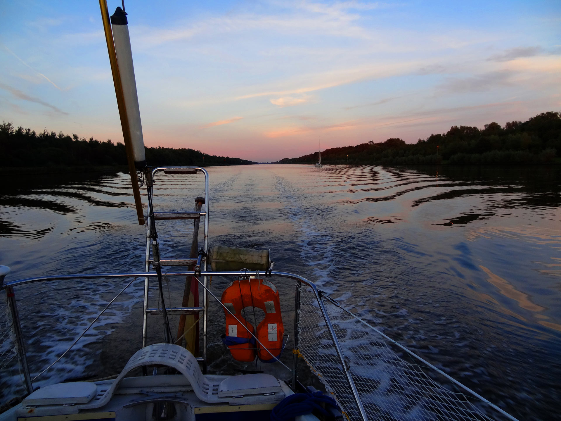 Last mile for today on the Kiel Canal.