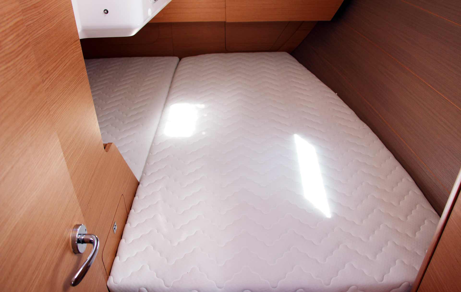 Too small for two adults: The aft cabin