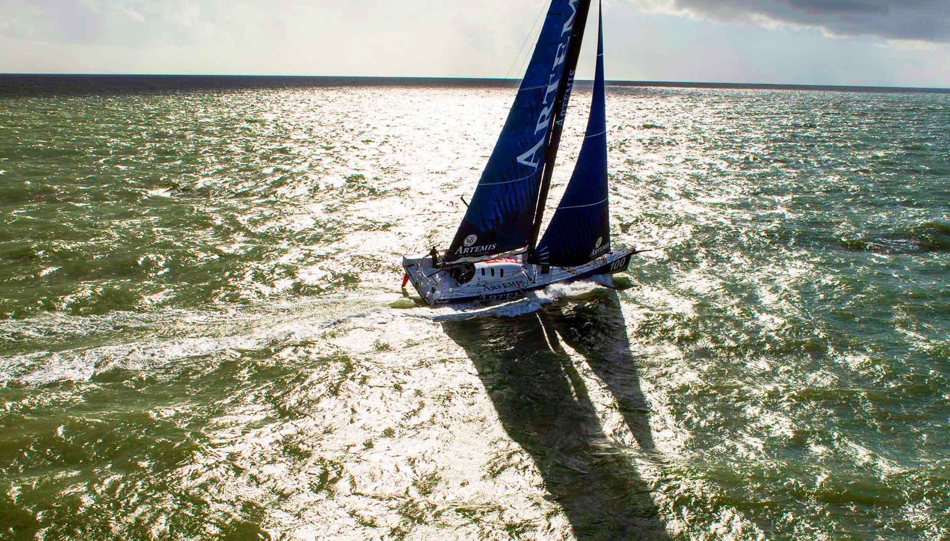 Beauty of Offshore Racing