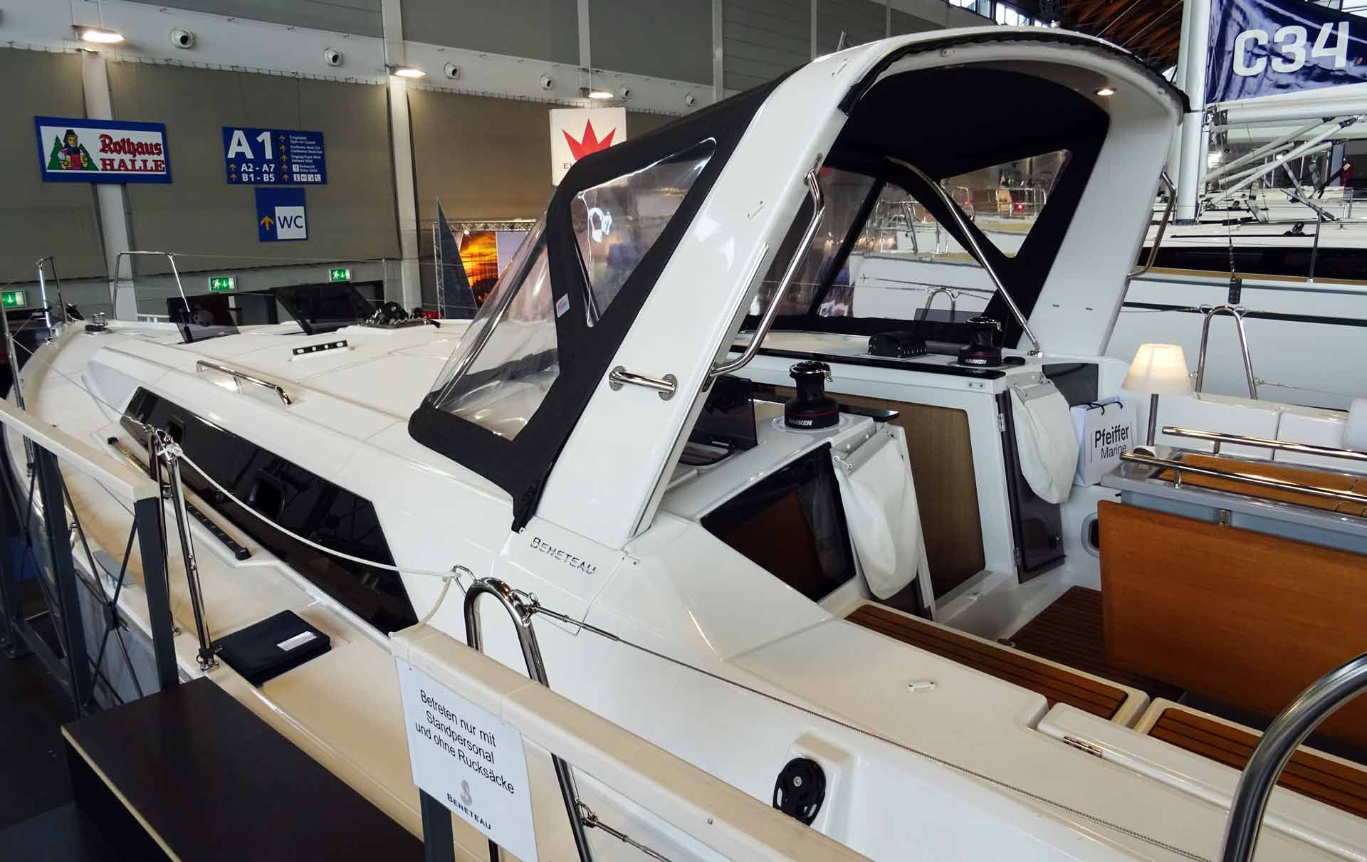 The Beneteau Oceanis 51 features a huge (and ugly) Targa Bar