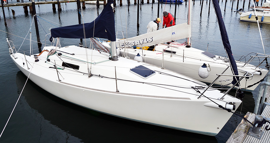 j 80 sailboat