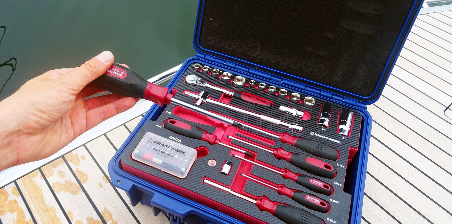 Kraftwerk Nautic Toolbox for Sailors