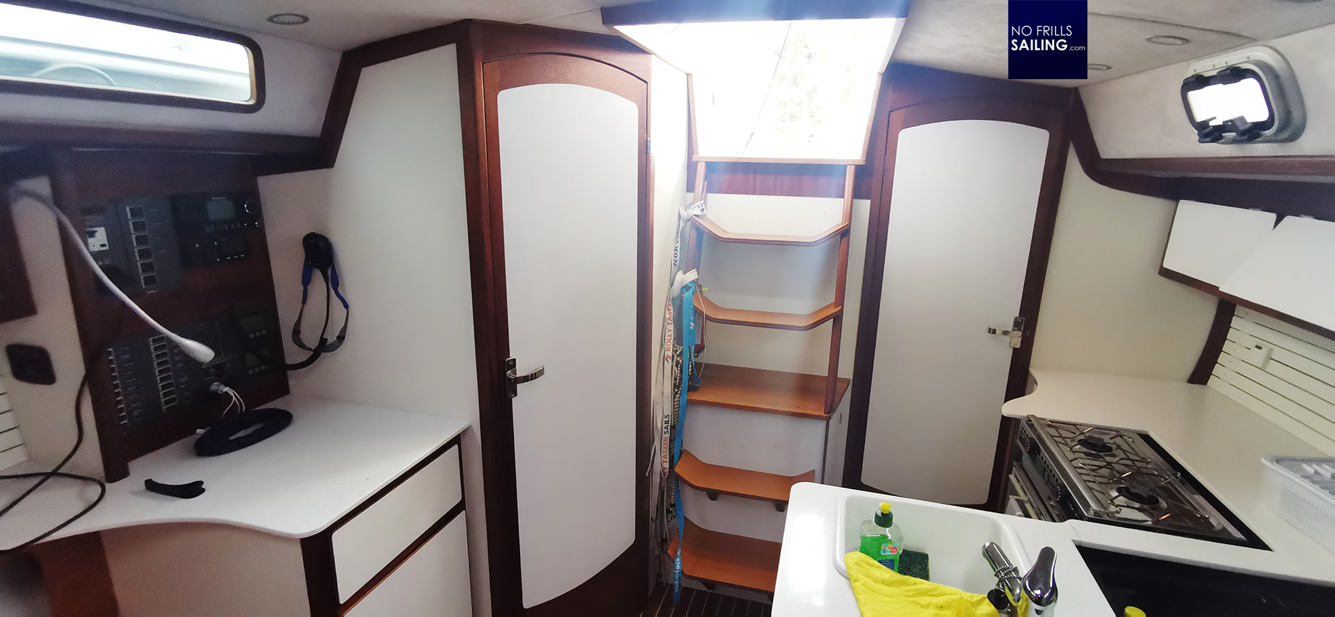 sailboat companionway steps