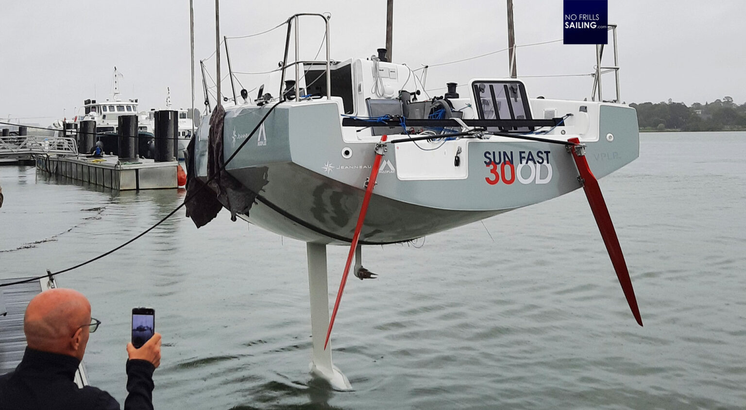 SunFast 30 OD in the water! – no-frills-sailing.com